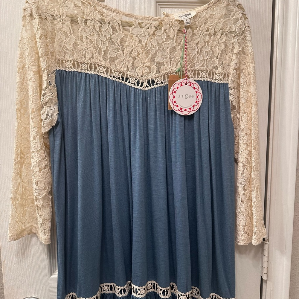 Umgee Lace and Blue Tunic Top